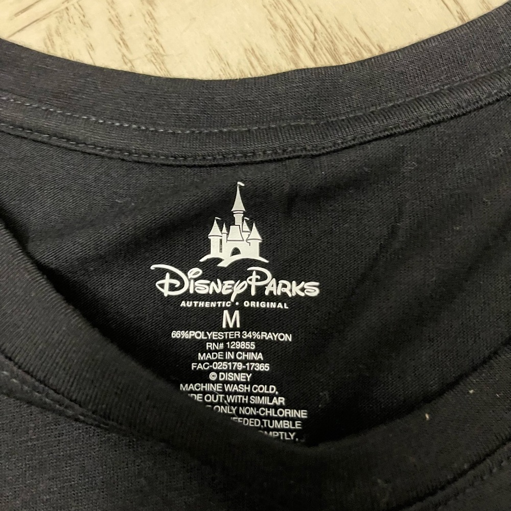 Disney’s Minnie Mouse Sleeveless top - Picture 2 of 2